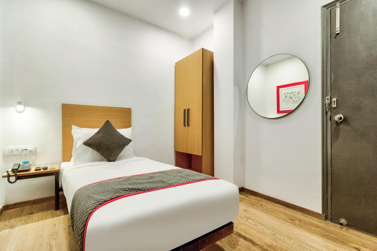 Oyo 78245 Collection O Hotel Crown Inn Navi Mumbai Dış mekan fotoğraf