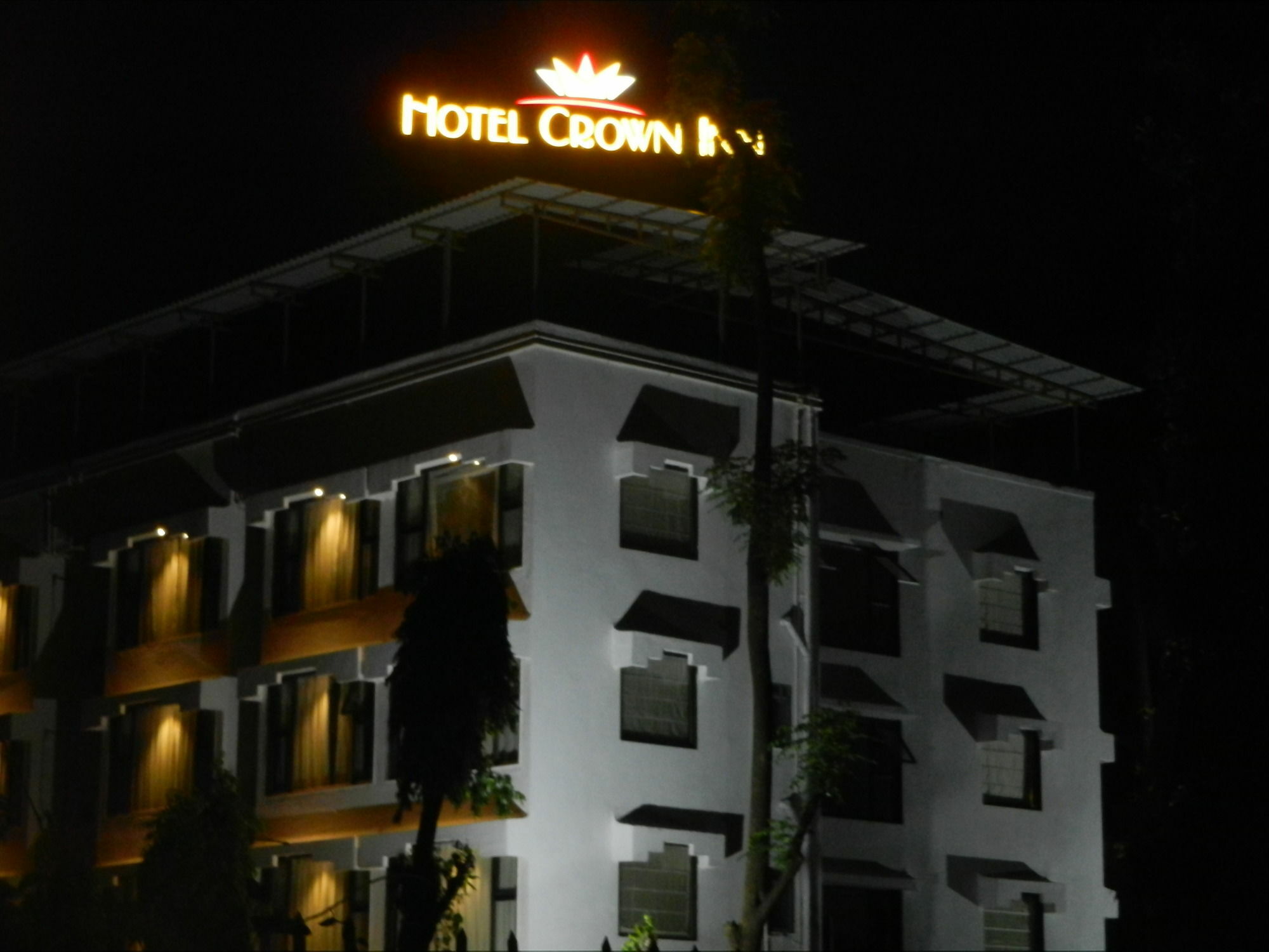 Oyo 78245 Collection O Hotel Crown Inn Navi Mumbai Dış mekan fotoğraf