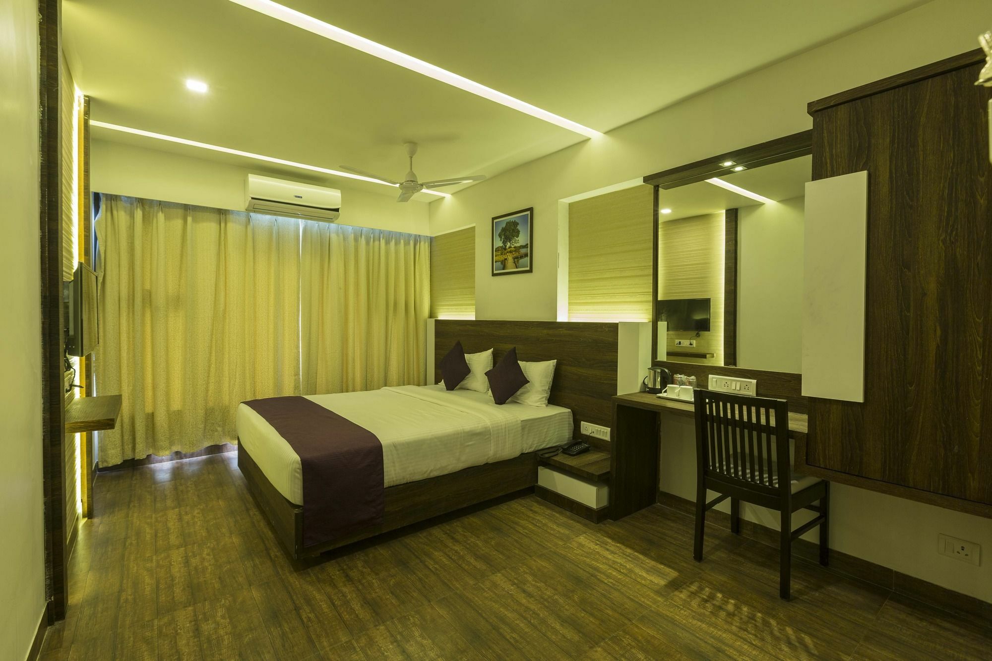 Oyo 78245 Collection O Hotel Crown Inn Navi Mumbai Dış mekan fotoğraf
