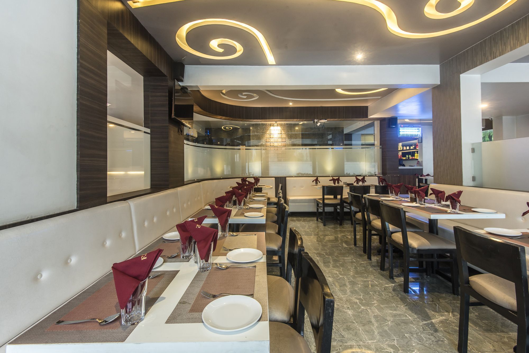 Oyo 78245 Collection O Hotel Crown Inn Navi Mumbai Dış mekan fotoğraf