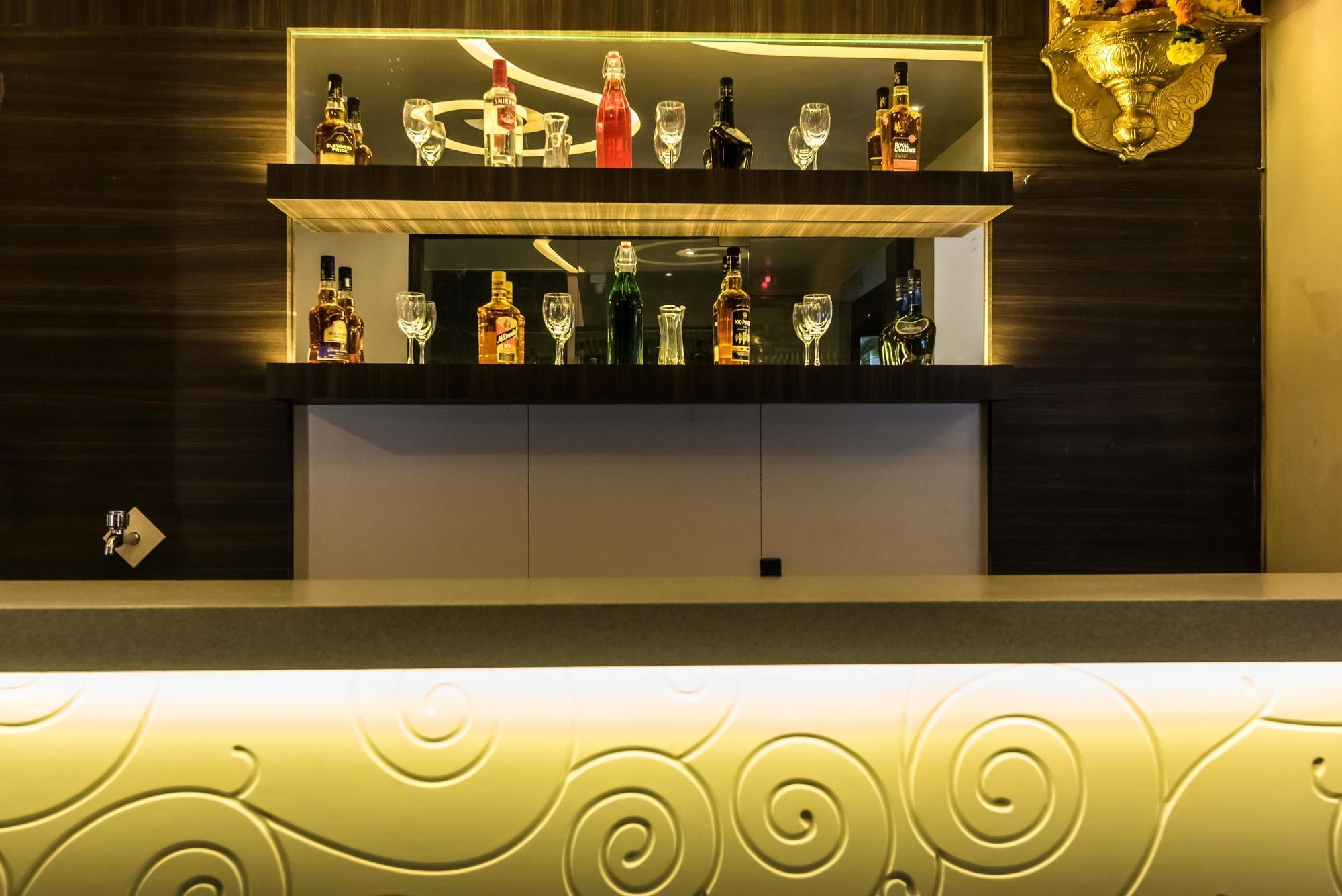 Oyo 78245 Collection O Hotel Crown Inn Navi Mumbai Dış mekan fotoğraf